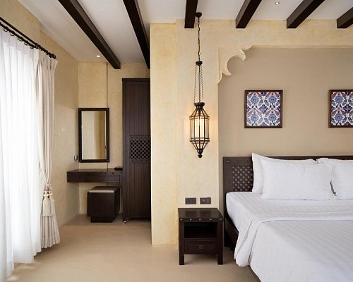 Deluxe Corner Double Room